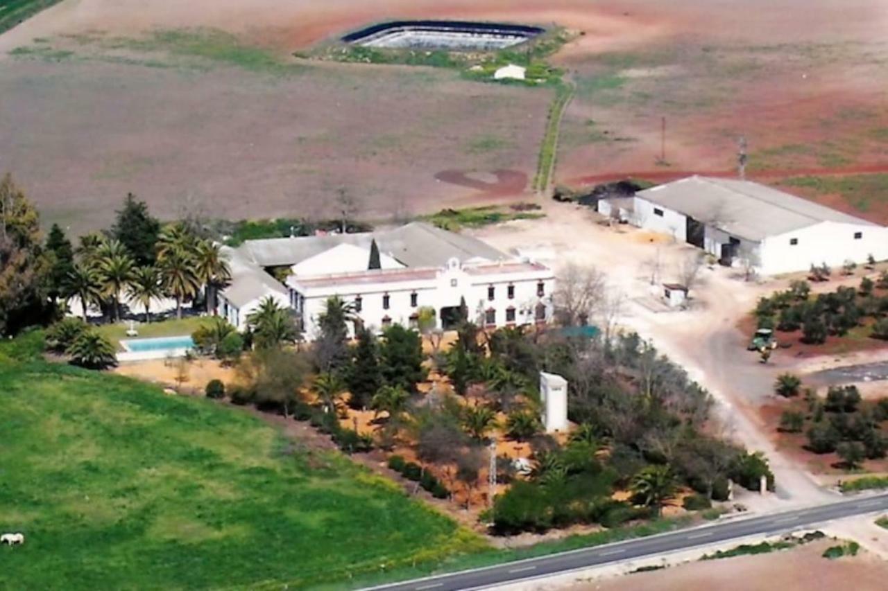 Hacienda Chambergo Casa En La Campina Sevillana Écija Extérieur photo